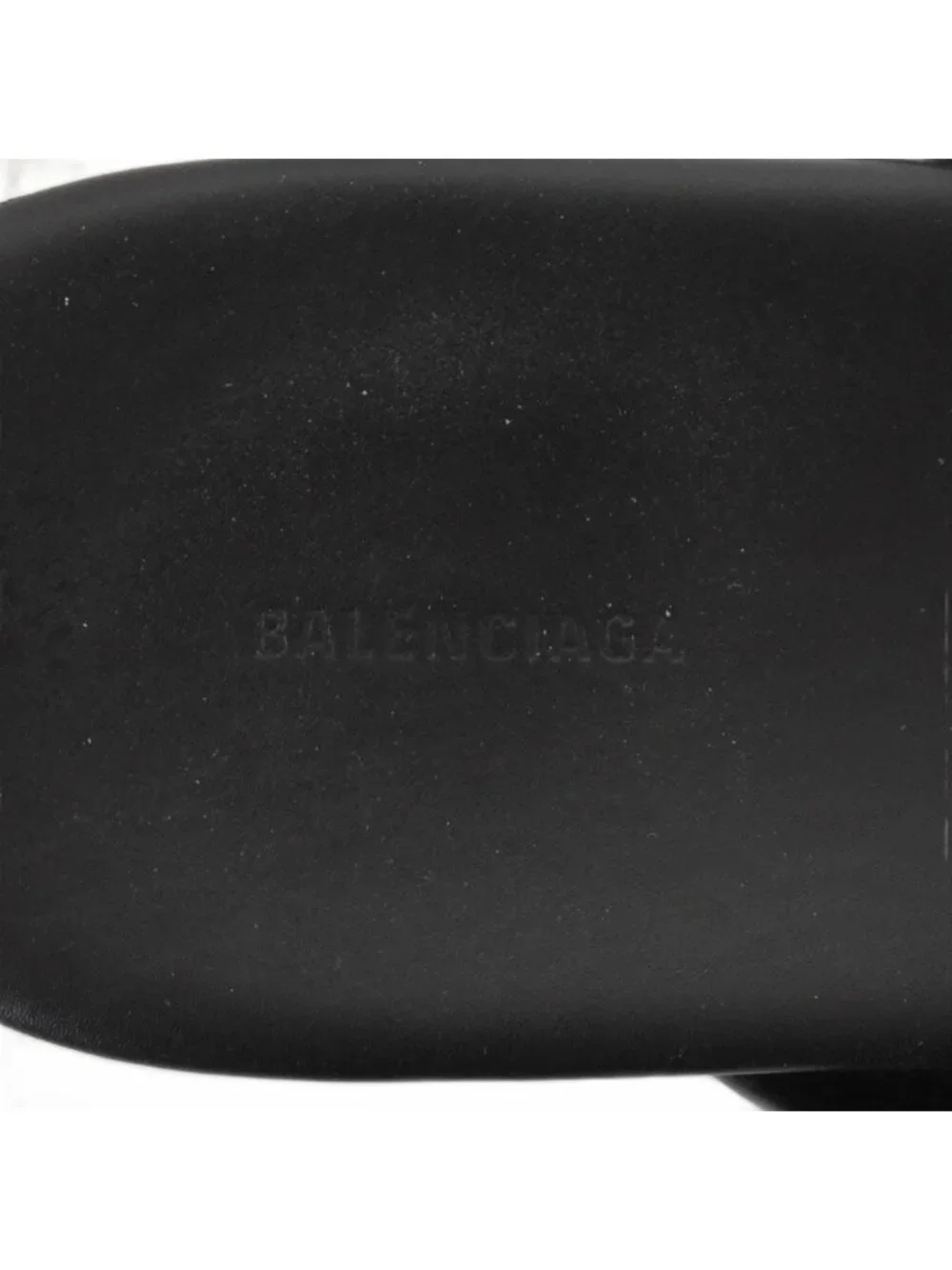 Balenciaga name cosy